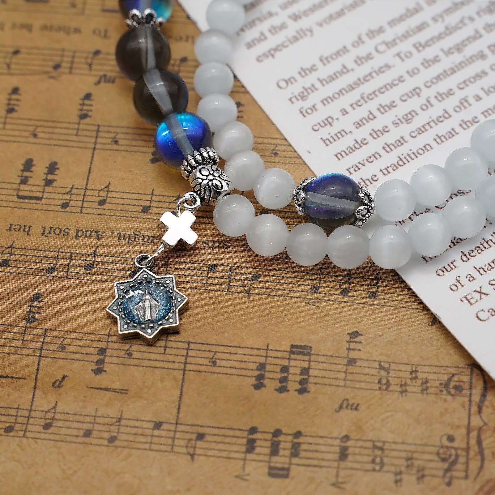 Minimalist Adjustable Bracelet with Multicolored Cat's Eye Stones and Miraculous Medal