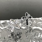 Anillo moderno de 2 colores con cruz y corona real: Atrevida fusión de fe y realeza