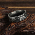 Bague artisanale en argent 925 vieilli avec nœud et croix celtiques : expression d'une identité fidèle