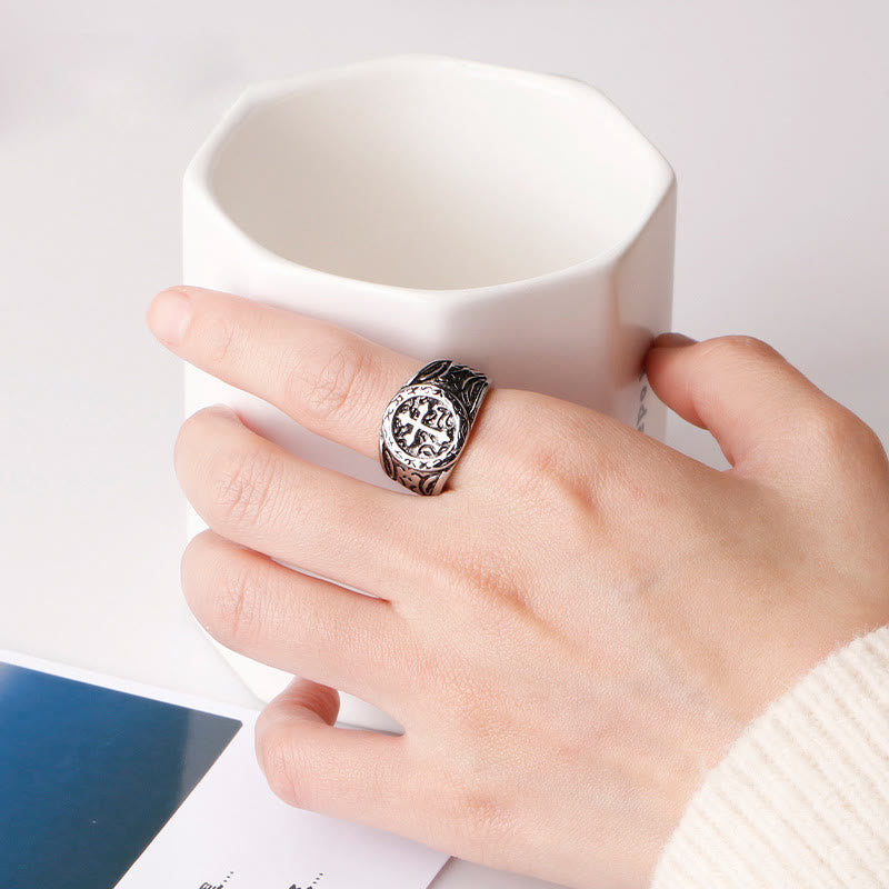 Bague classique en argent avec motif orné : relique de foi faite à la main