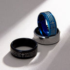 Anillo Minimalista de 8mm con Versículo Sagrado y Diseño de Cruz Tricolor: Lleva Tu Fe Contigo