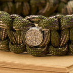 Pulsera de Paracord de San Benito, Estilo Vintage, Duradera y Hecha a Mano