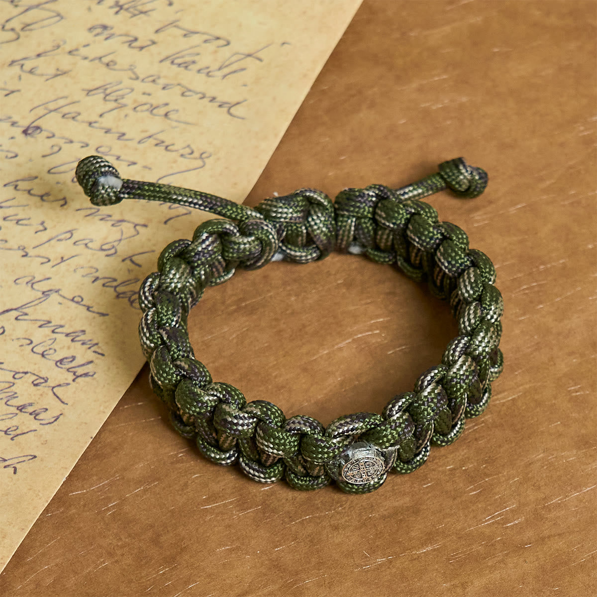 Pulsera de Paracord de San Benito, Estilo Vintage, Duradera y Hecha a Mano