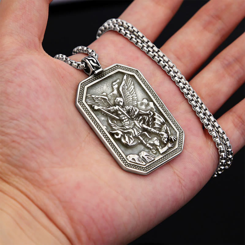 Collar de acero inoxidable con colgante de San Miguel Arcángel, estilo clásico, protección