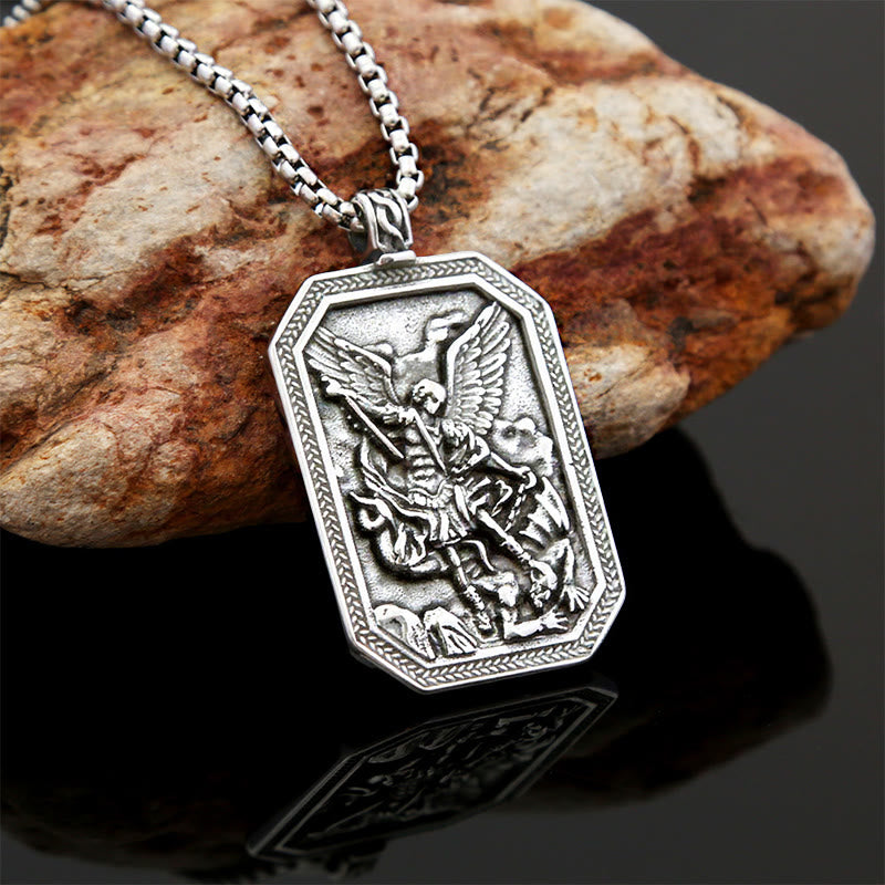 Collar de acero inoxidable con colgante de San Miguel Arcángel, estilo clásico, protección