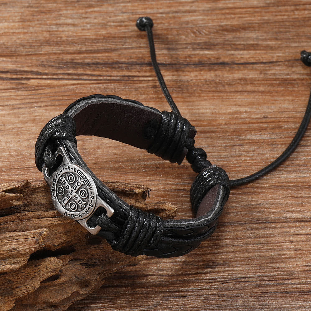 Pulsera clásica de cuero de San Benito de 2 colores: Símbolo de fe y coraje