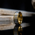 Anillo de acero de titanio con grabado láser "JESÚS"