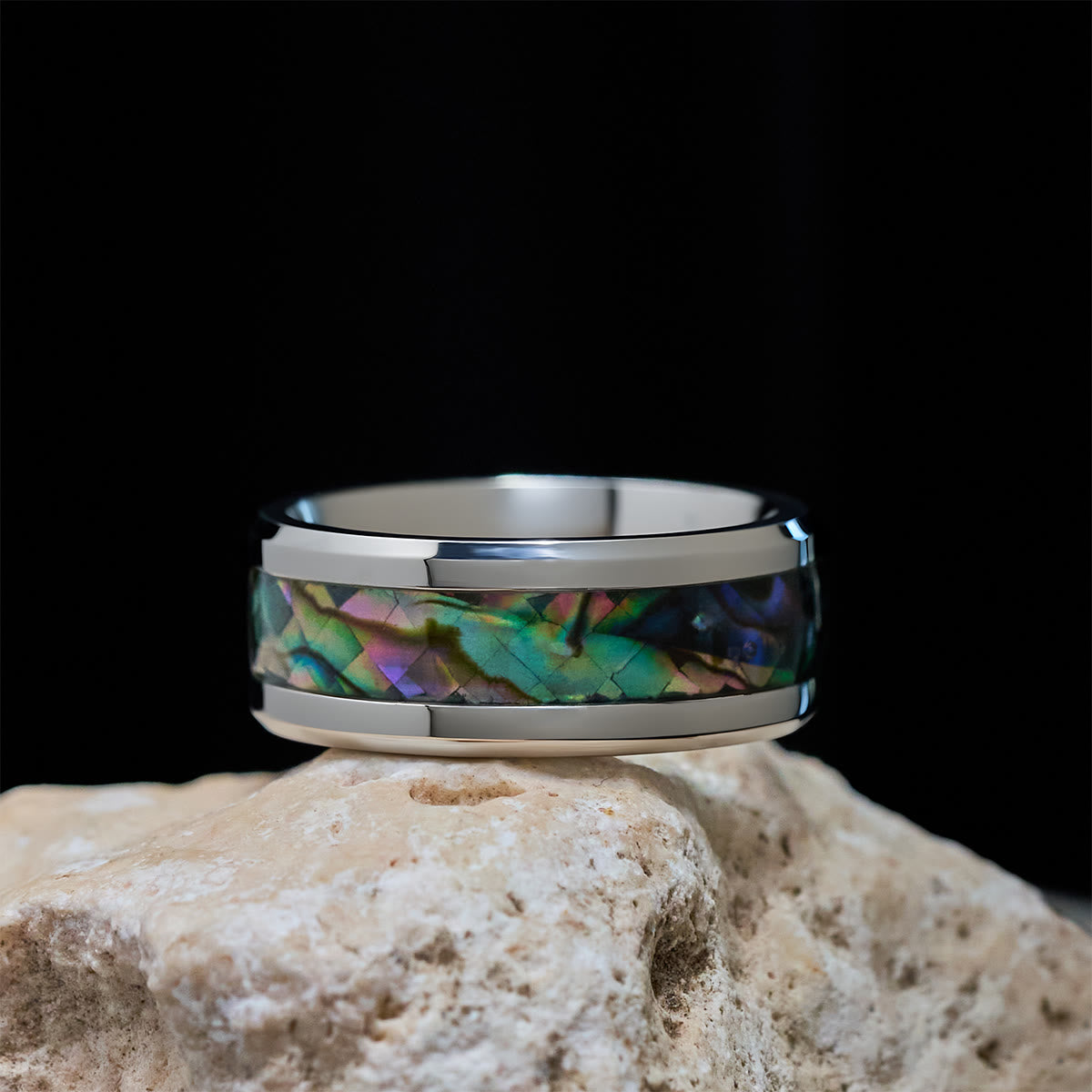 Bague croix Minimaliste en Titane avec Incrustation de Couleurs Vitrail Scintillantes