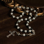 Bracelet chapelet animal Notre-Dame en perles avec chat-vache noir et blanc