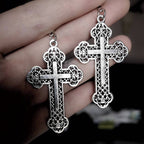 Boucles d'oreilles pendantes croix filigranées vintage : Bijoux quotidiens audacieux