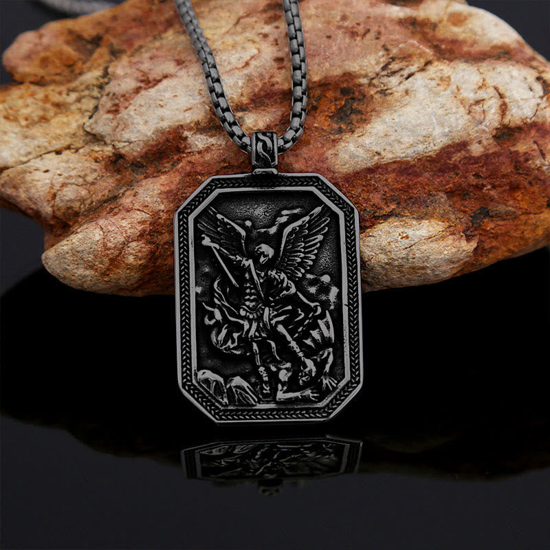 Collar de acero inoxidable con colgante de San Miguel Arcángel, estilo clásico, protección