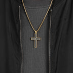 Collar de Cruz Bicolor Multi-Estilo: Fusión de Fe y Tonos Elegantes
