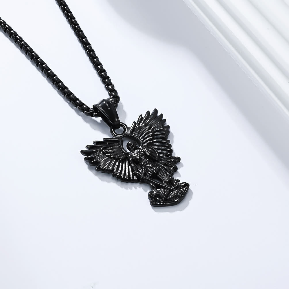 Collar con colgante de guerrero ángel estilo urbano multicolor