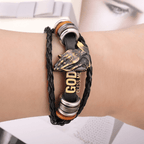 Bracelet style rétro mains en prière GOD BLESS ME Motif tressé noir