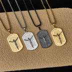 Collier cruciforme superposé moderne avec le Notre Père : Dévotion multicolore