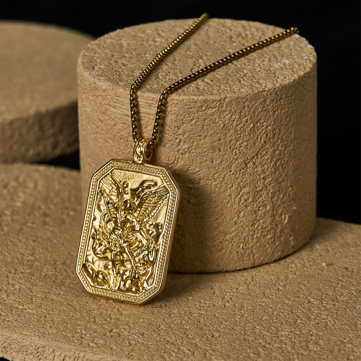 Collar de acero inoxidable con colgante de San Miguel Arcángel, estilo clásico, protección