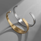 Pulsera de Brazalete San Benito Paz y Protección en Dorado y Plateado