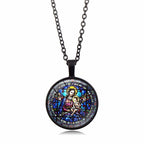 Elija su collar Radiant Faith de la Bendición: Madonna con el Niño o Rosas de Guadalupe