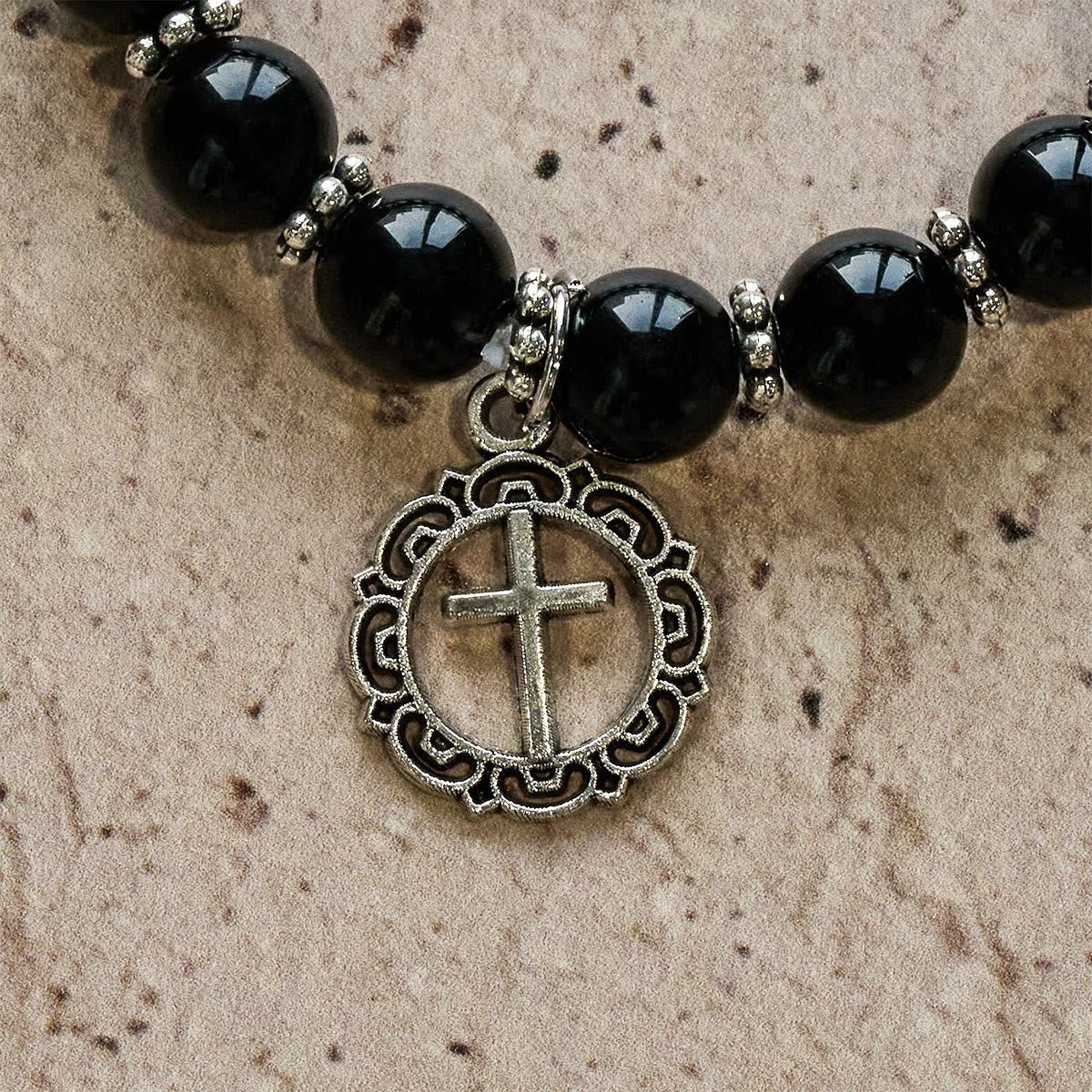 Pulsera de Obsidiana Negra de Armadura Espiritual con Dije de Cruz: Reza sin Miedo