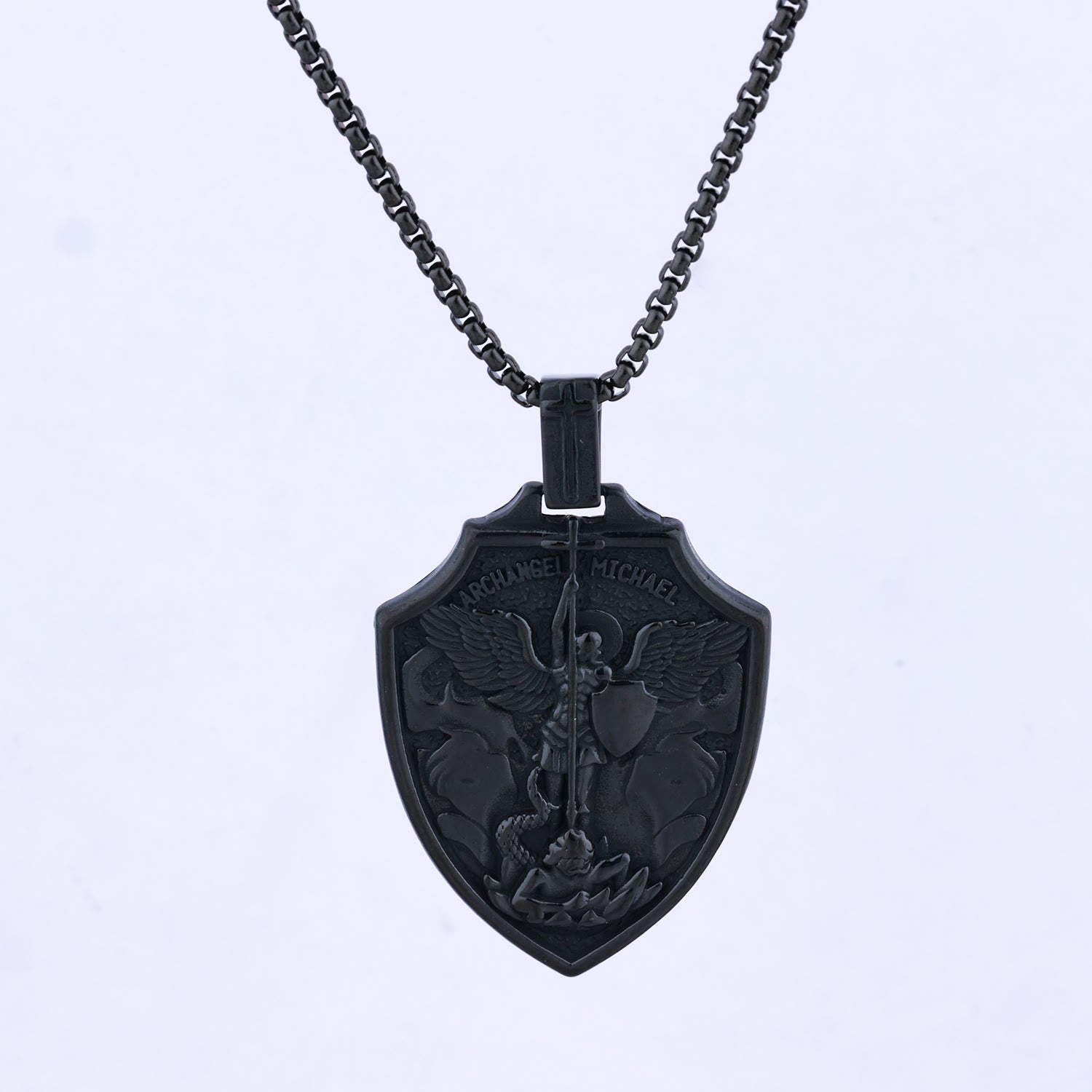 Collier pendentif bouclier Archange Michel : foi et protection au quotidien