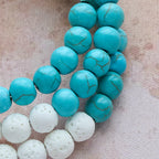 Bracelet chapelet gypse et turquoise : Dévotion et calme céleste