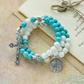 Bracelet chapelet gypse et turquoise : Dévotion et calme céleste