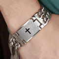 Pulsera Cruz y Oración: Texto Sagrado y Moda Atrevida