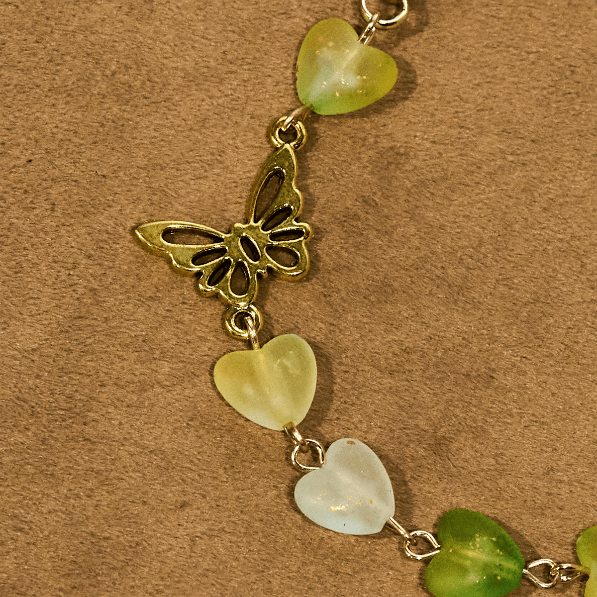 Chapelet et bracelet Cœur vert et papillon : Dévotion et spiritualité artistique