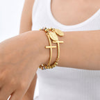 Pulsera de cruz y Nuestra Señora con cuentas: símbolo espiritual con elegancia pulida
