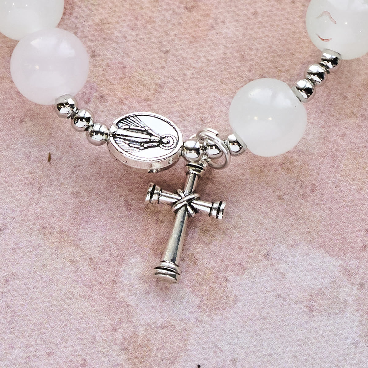 Bracelet de prière Notre-Dame en perles UV changeant de couleur Pastel Glow