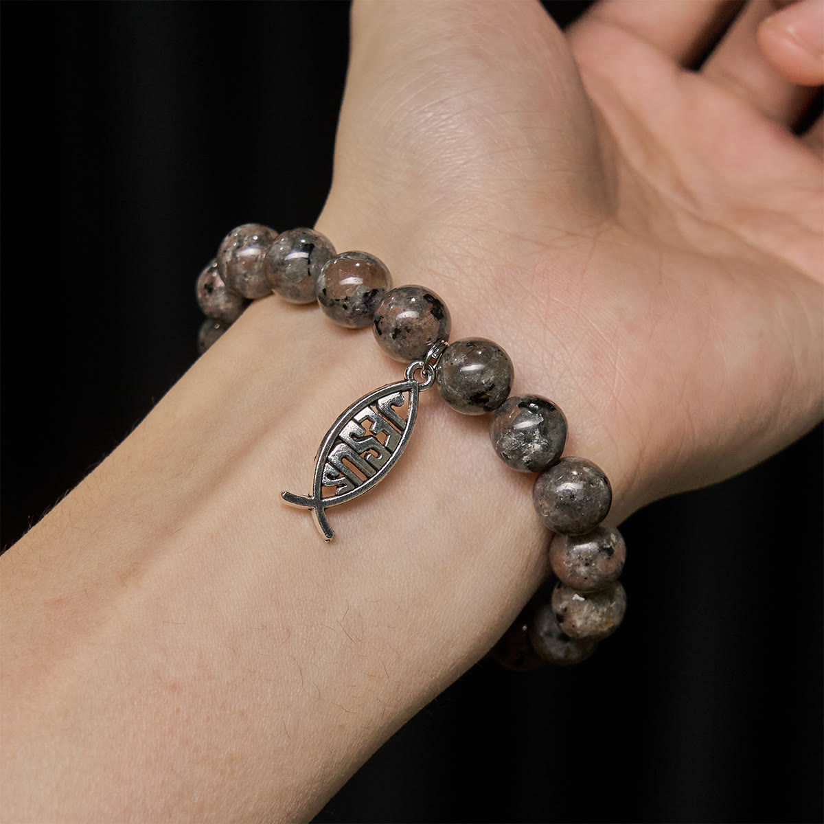 Pulsera con cambio de color y colgante Ichthus de piedra luminosa en forma de llama