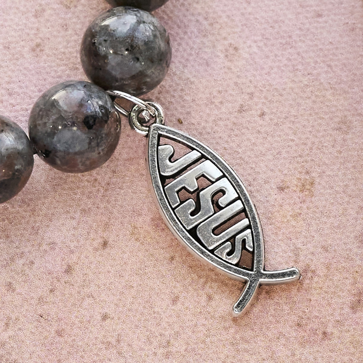 Pulsera con cambio de color y colgante Ichthus de piedra luminosa en forma de llama