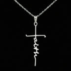 Cruz de Fe con Elegante Escritura: Amuleto de Creencia Suave y Joyería de Uso Diario
