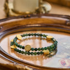 Pulsera de rosario de alambre de memoria de ágata de hierba acuática: tierna devoción para los momentos cotidianos