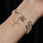 Bracelet Chapelet en Fil à Mémoire avec Accent Floral : Tendre Dévotion pour les Moments Quotidiens
