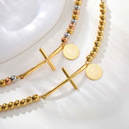 Pulsera de cruz y Nuestra Señora con cuentas: símbolo espiritual con elegancia pulida