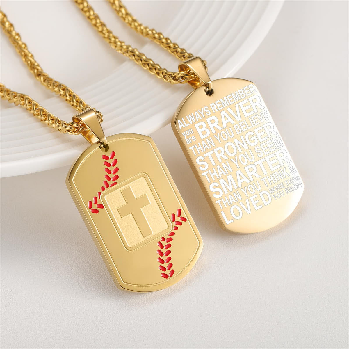 Placa de Identificación de Béisbol Pulida con Escritura: Recordatorio Constante de Gracia para la Vida Diaria