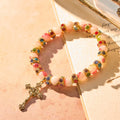 Bracelet scintillant de tourmaline dévotionnelle avec crucifix doré orné