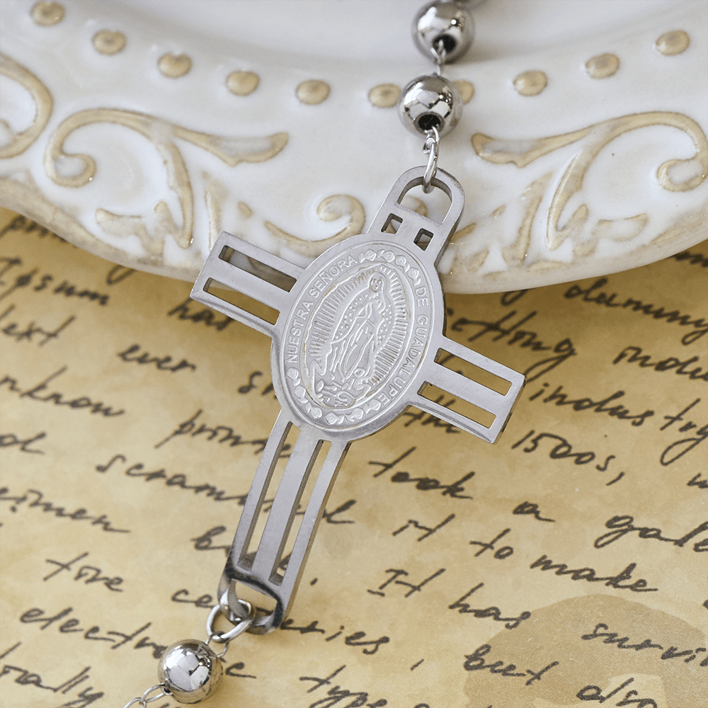 Bracelet de perles « Grâce » : Breloque Croix pour de doux rappels