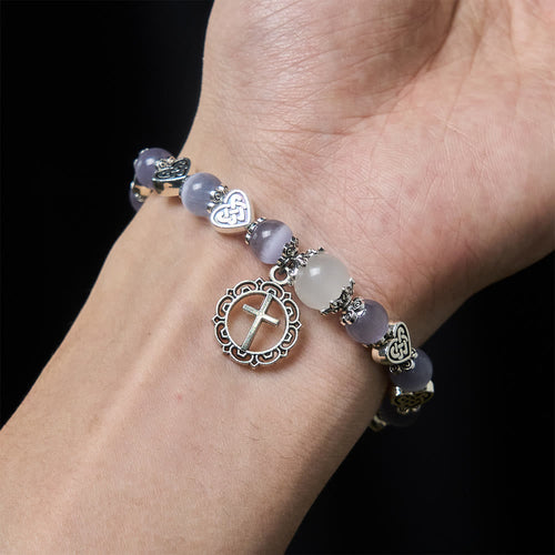 Celtic Knot Cat’s Eye Bracelet: Gentle Companion of Daily Grace