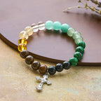 Pulsera de fe de piedras multinaturales con piedras surtidas y cruz: Fe que brilla naturalmente