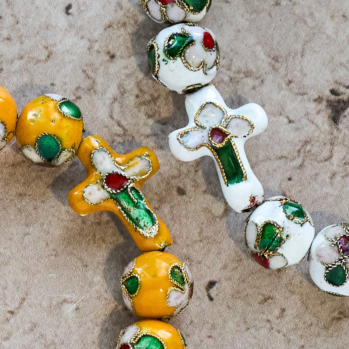 Pièces de foi en filigrane d'émail cloisonné : Un réconfort riche avec une symbolique sacrée