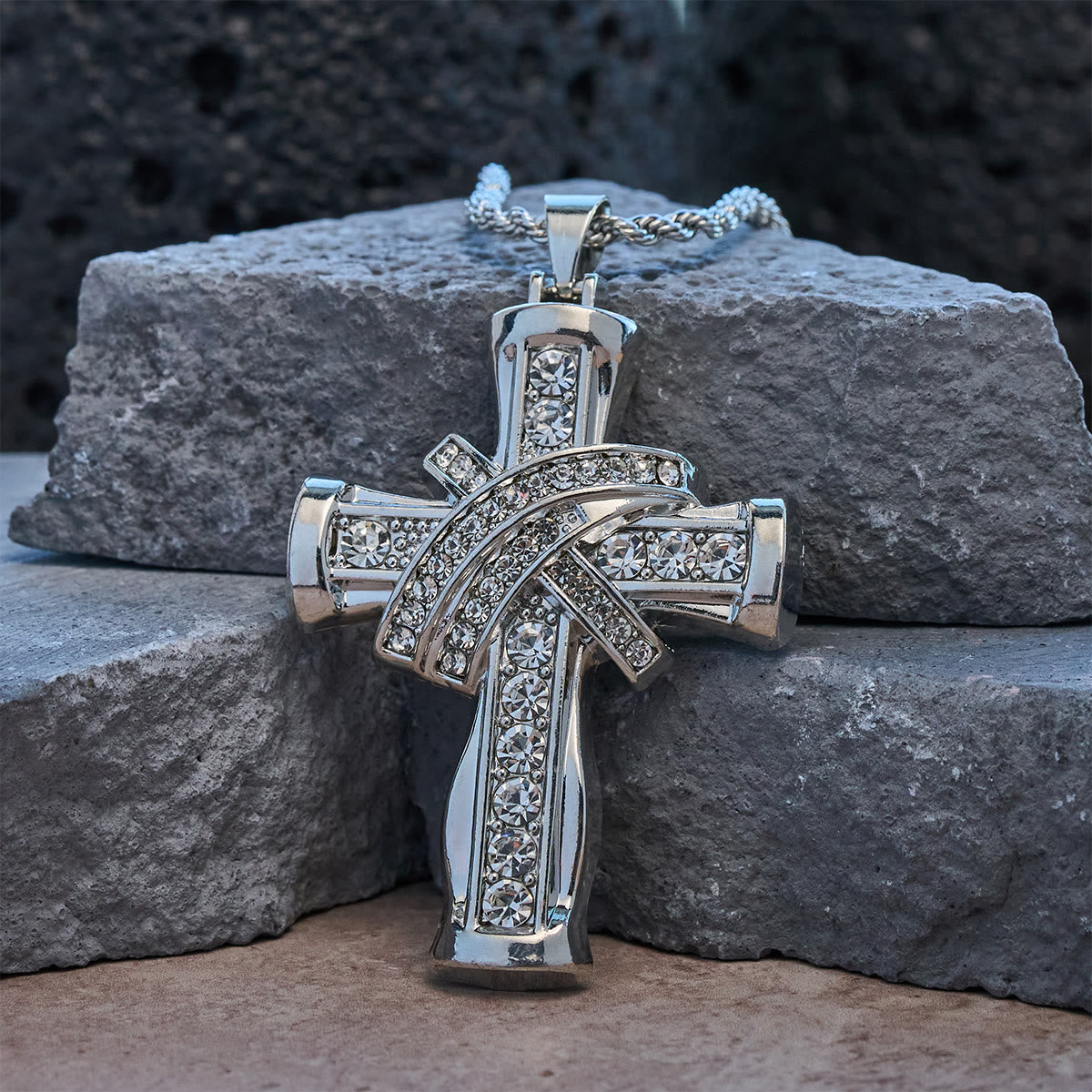 Collier croix Grace & Glory Baroque Radiance bicolore