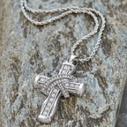 Collier croix Grace & Glory Baroque Radiance bicolore