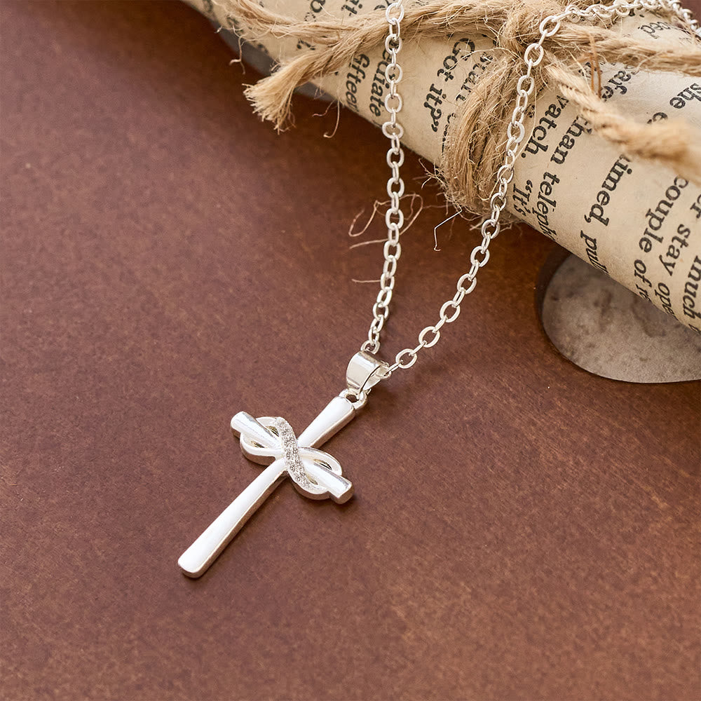 Collares Möbius Cross y Zircon: Comodidad Suave con Simbolismo Sagrado