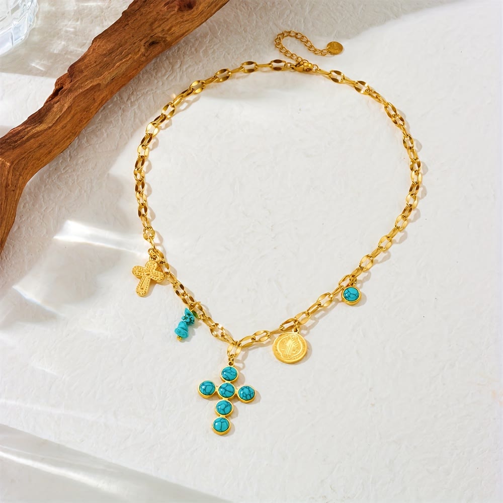 Collier croix et médaille triple : Dévotion délicate au quotidien