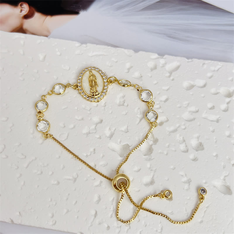 Pulsera de la Virgen de Circonitas Multicolor: Un Recordatorio Discreto de Su Cuidado