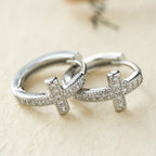 Boucles d'oreilles créoles croisées bicolores élégantes : Beauté intemporelle de Faith VIP