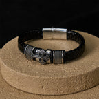 Pulsera clásica de cuero de la Santa Cruz de dos tonos con diseño trenzado
