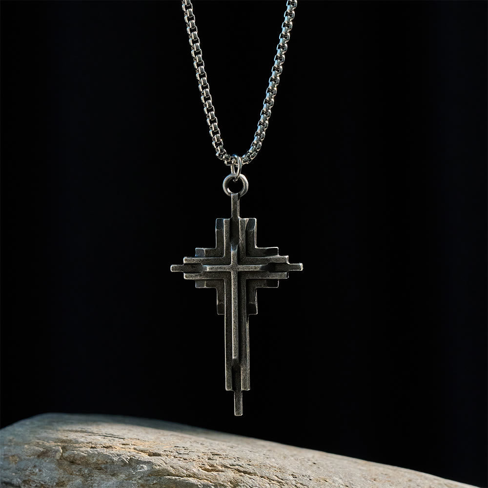 Collier croix en alliage structuré : Bijou de foi moderne à plusieurs niveaux